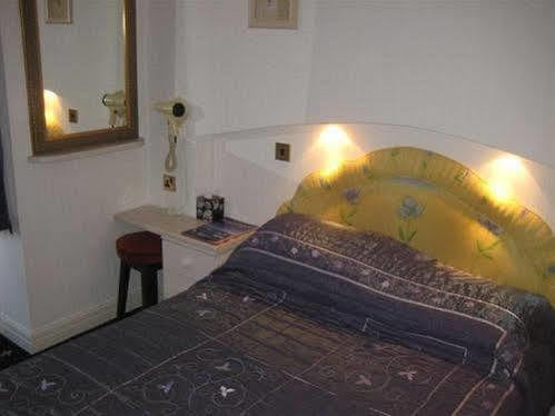 Athenry Guest House 黑潭 外观 照片